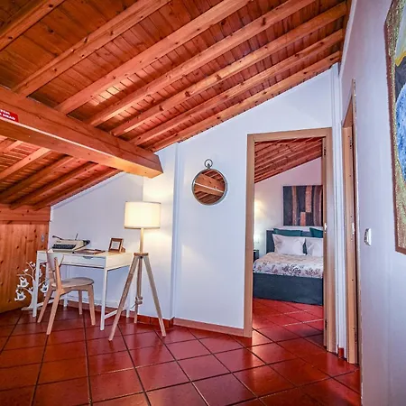 Casa Vereda, Ponta Delgada, S. Miguel * Ponta Delgada