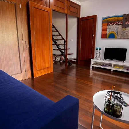 Casa Vereda, Ponta Delgada, S. Miguel *